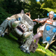 Illustration for article titled emLeague of Legends/em Cosplay Thats so Good it Doesnt Look Human